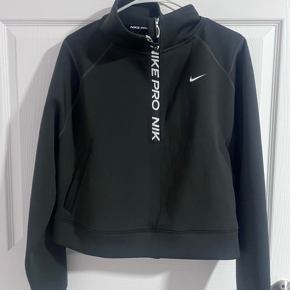 Nike Pro legging and half zip crop jacket